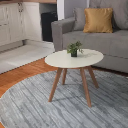 Apartment Naru